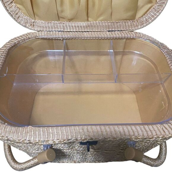 Vintage Sewing Basket With Lid & Handle Woven Straw & Fabric Retro Pattern Inclu - Picture 6 of 8